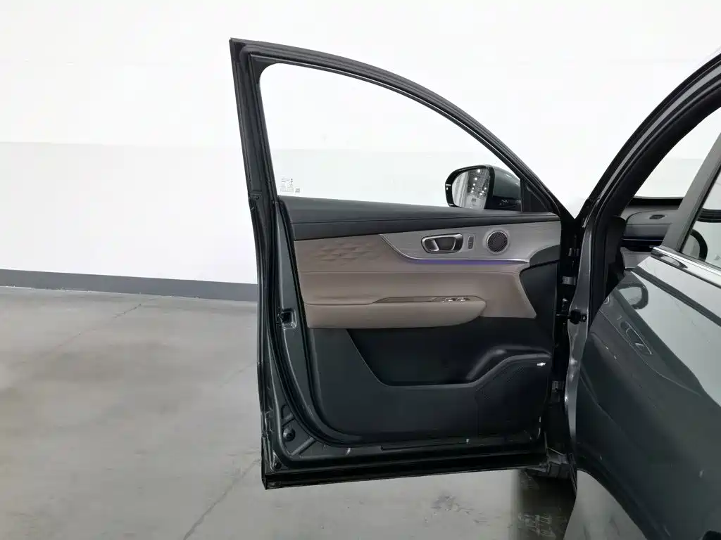 Chery Tiggo 8 PLUS — миниатюра 8