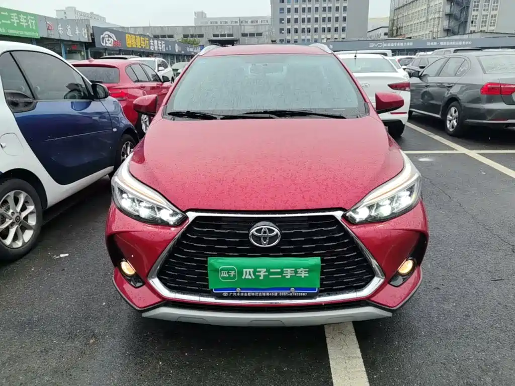 Toyota Yaris L — миниатюра 3
