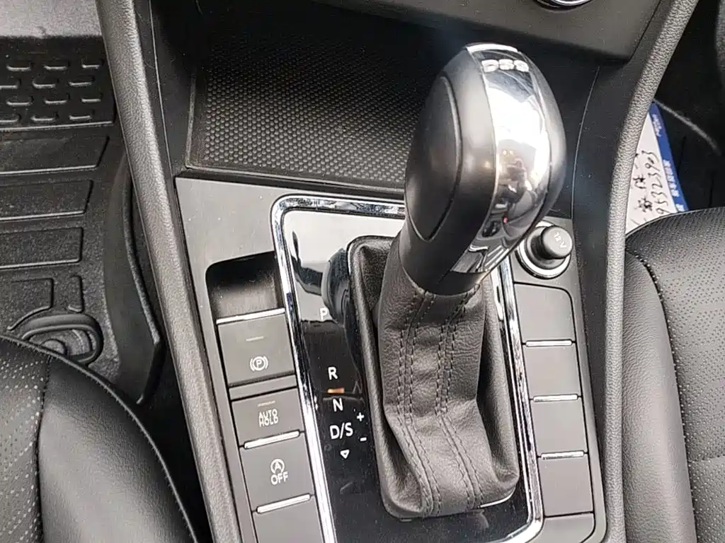 Volkswagen Bora — миниатюра 14