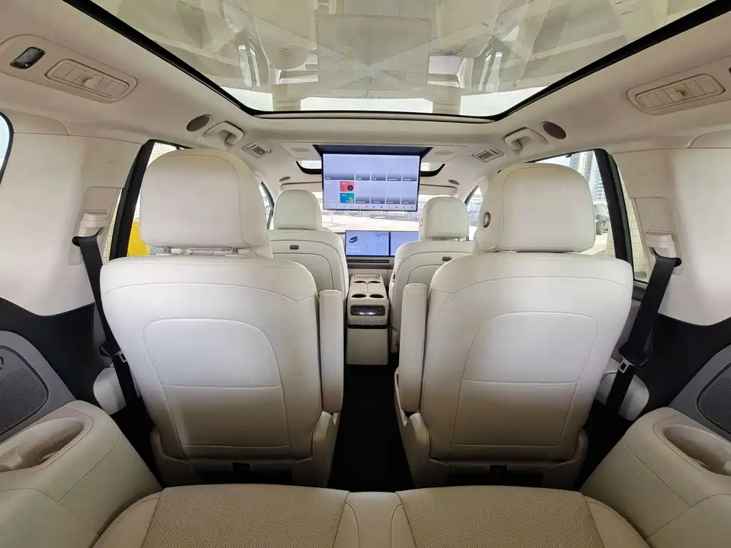 Li Auto Li i8 — миниатюра 14