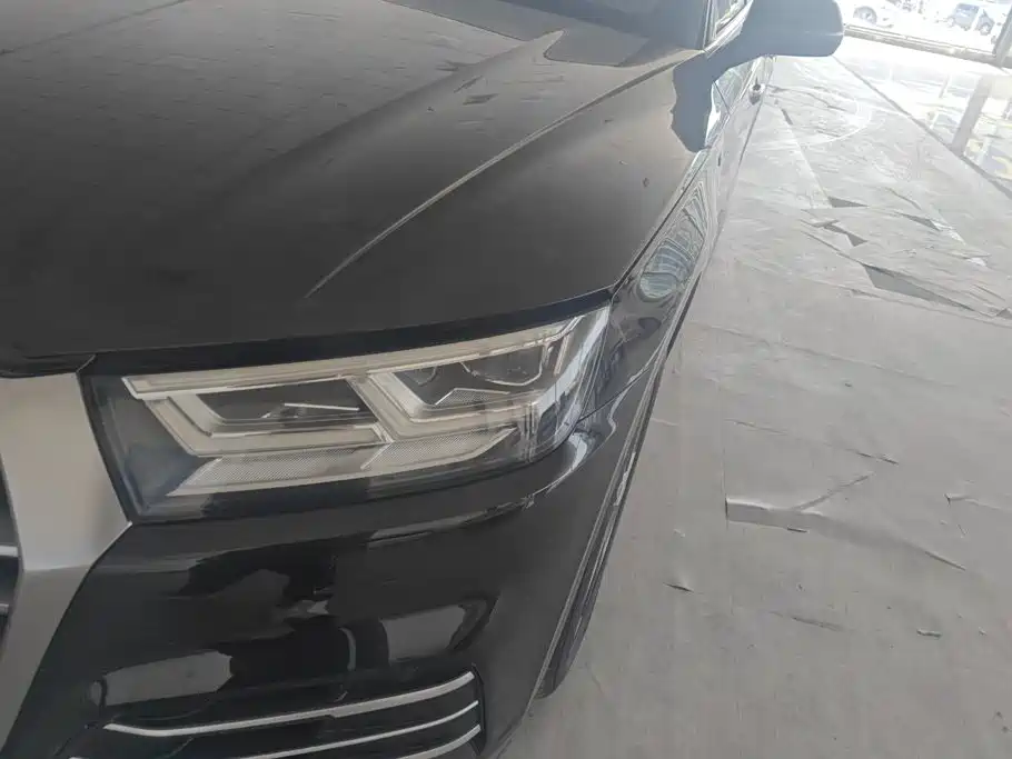 Audi Q5L — миниатюра 5