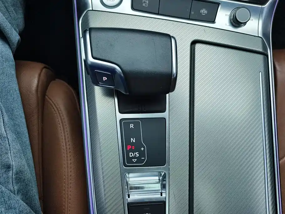 Audi A6L — миниатюра 16