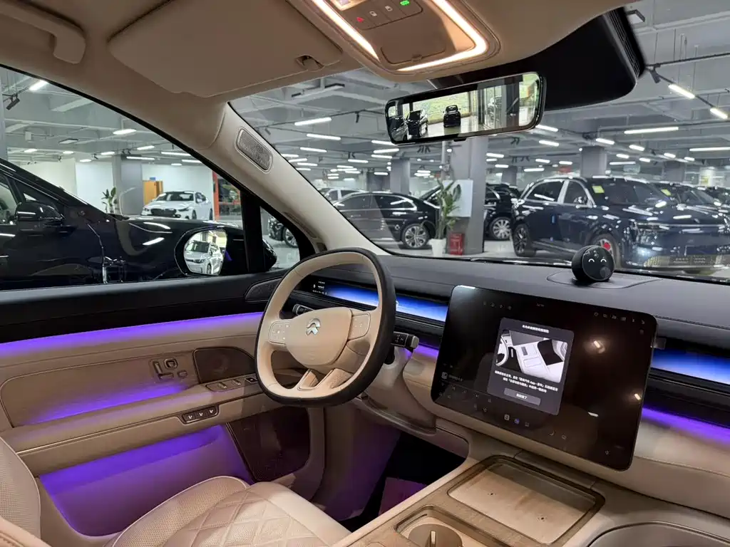 NIO ES8 2026 мест Executive Luxury