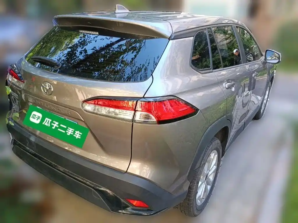 Toyota Frontlander — миниатюра 6