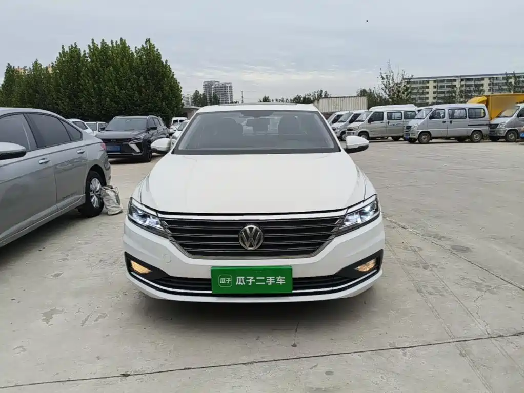 Volkswagen Lavida — миниатюра 3