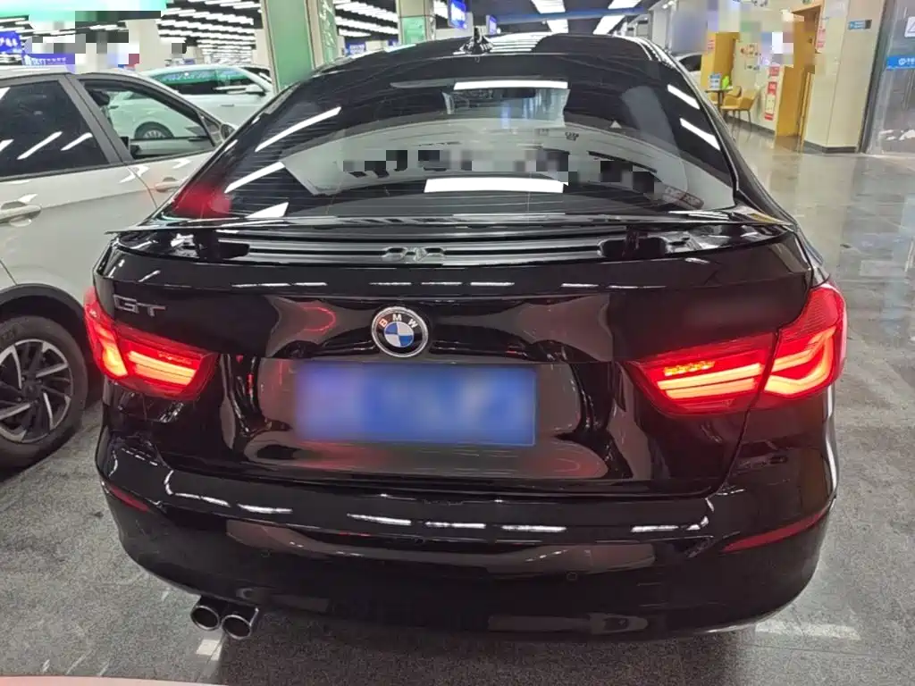 BMW 3 Series GT — миниатюра 6