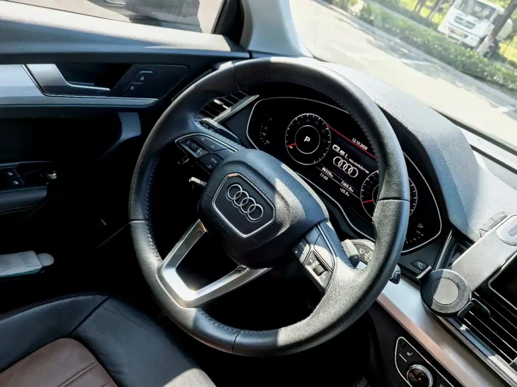 Audi Q5L — миниатюра 7