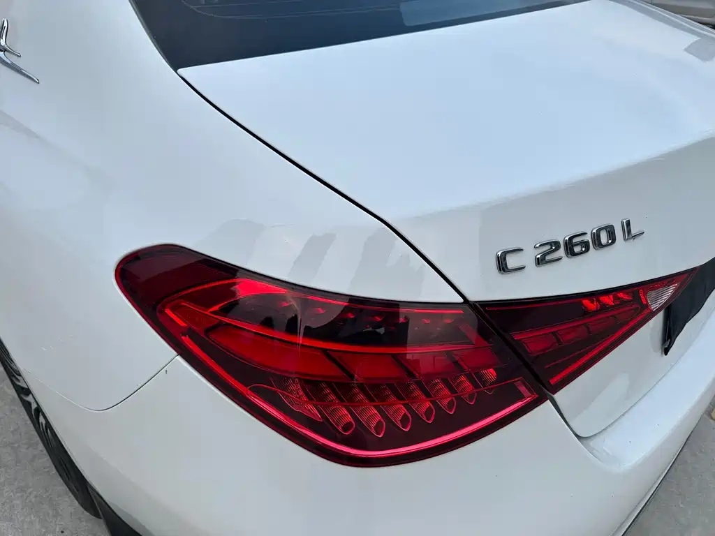 Mercedes-Benz C-Class — миниатюра 21