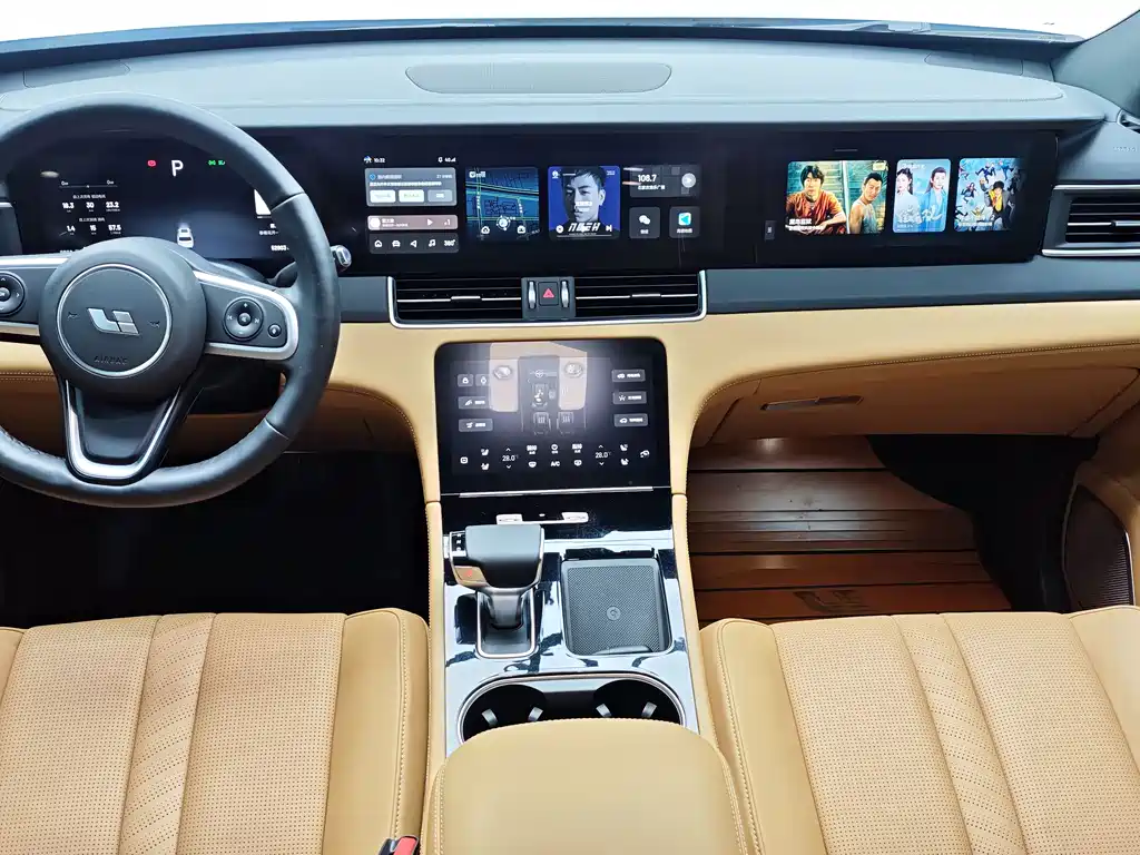 Li Auto Li ONE — миниатюра 6