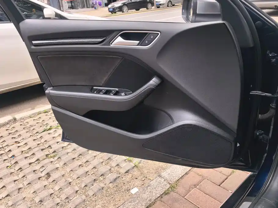 Audi S3 — миниатюра 7