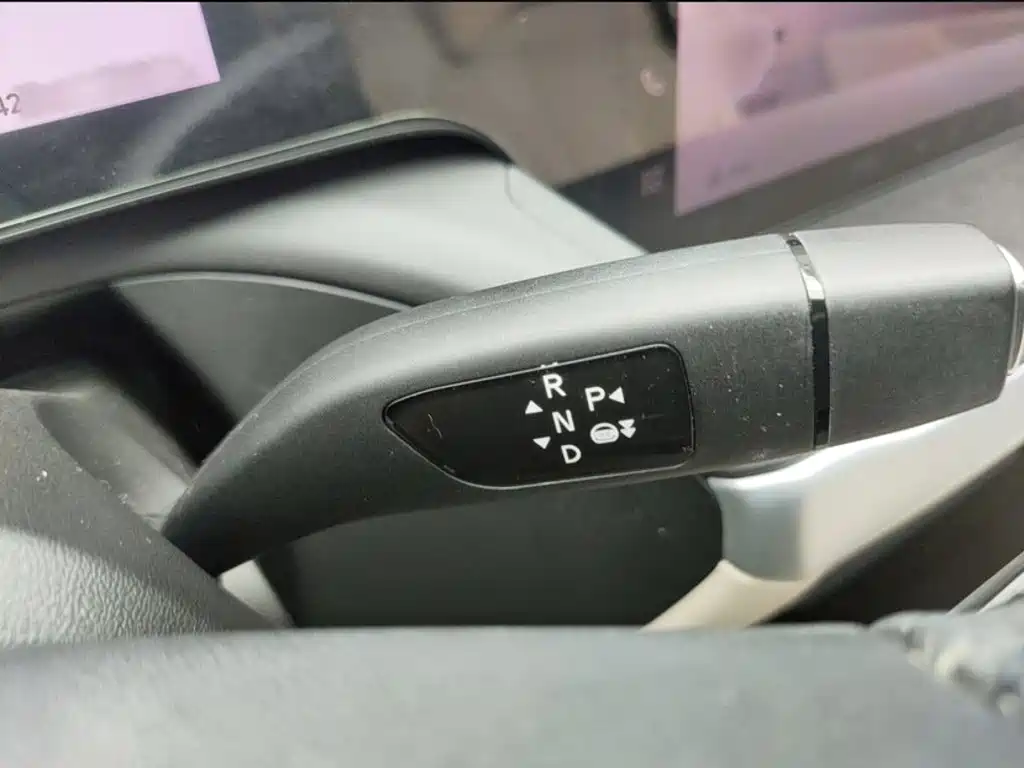 XPeng P7 — миниатюра 13