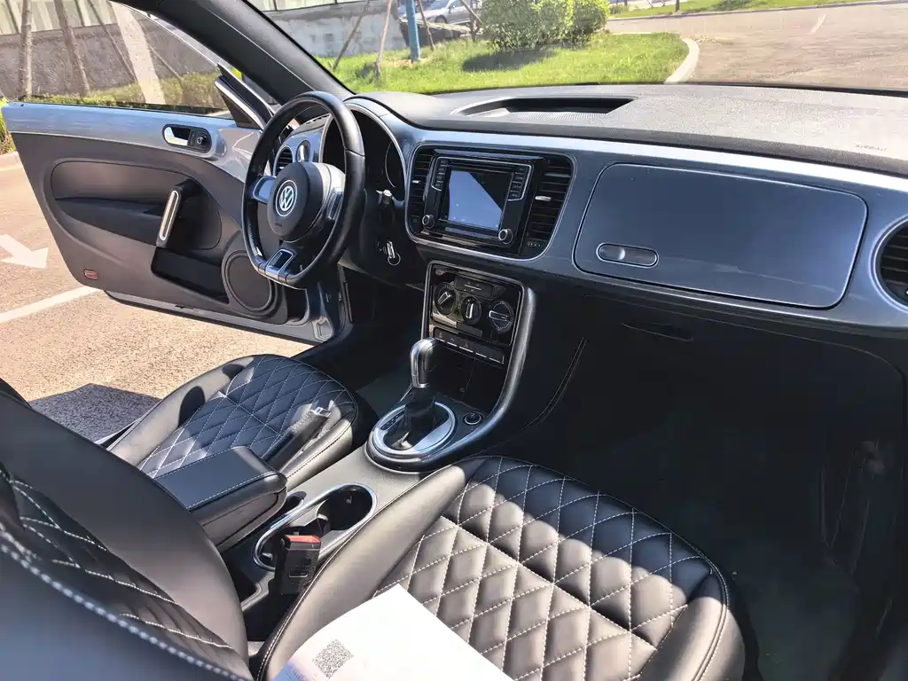 Volkswagen Beetle — миниатюра 8