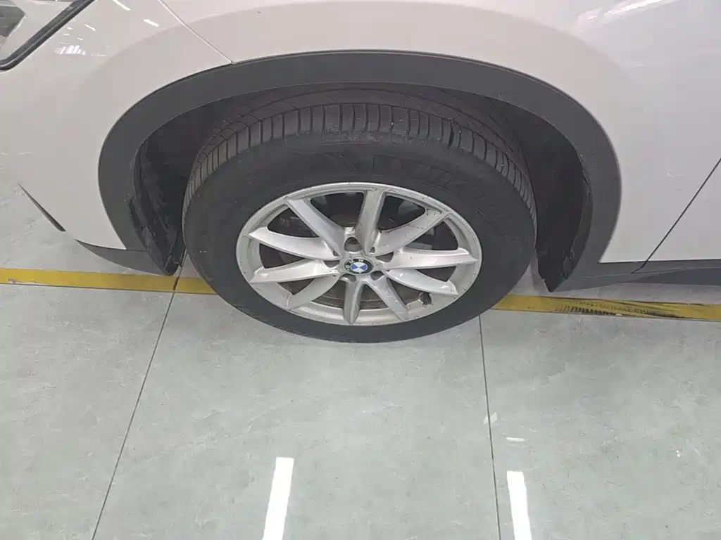 BMW X1 — миниатюра 23