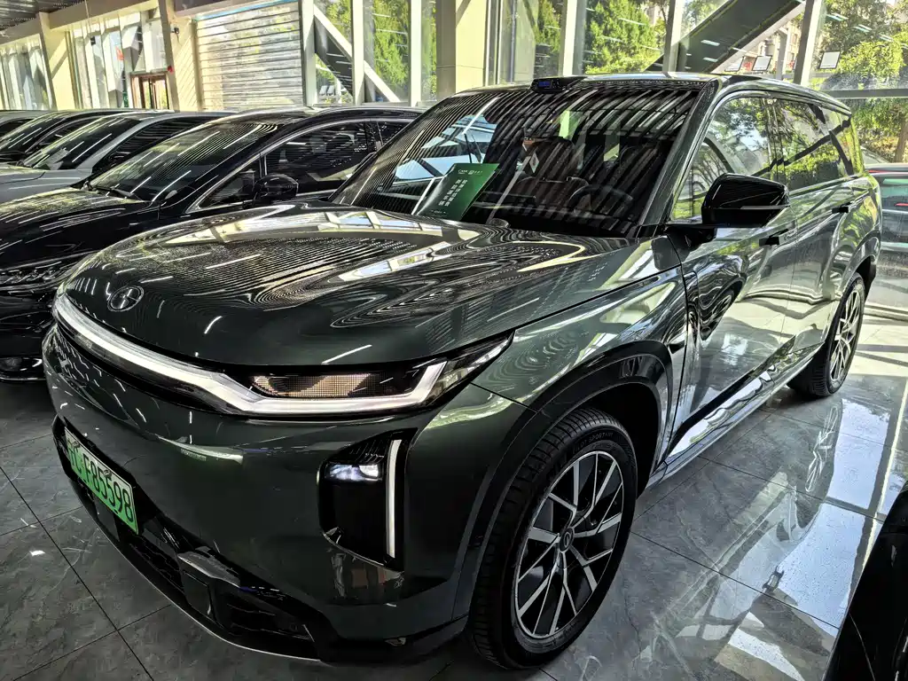 GAC Motor Trumpchi Xiangwang S7