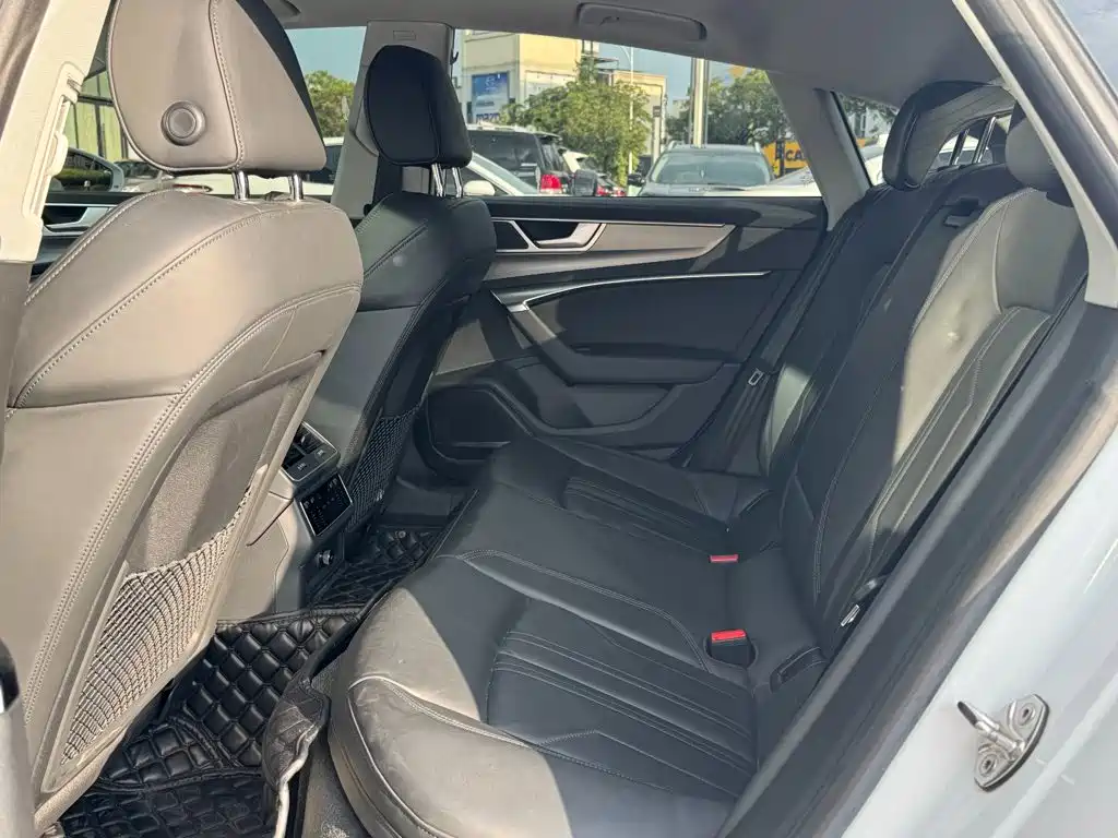 Audi A7 — миниатюра 11