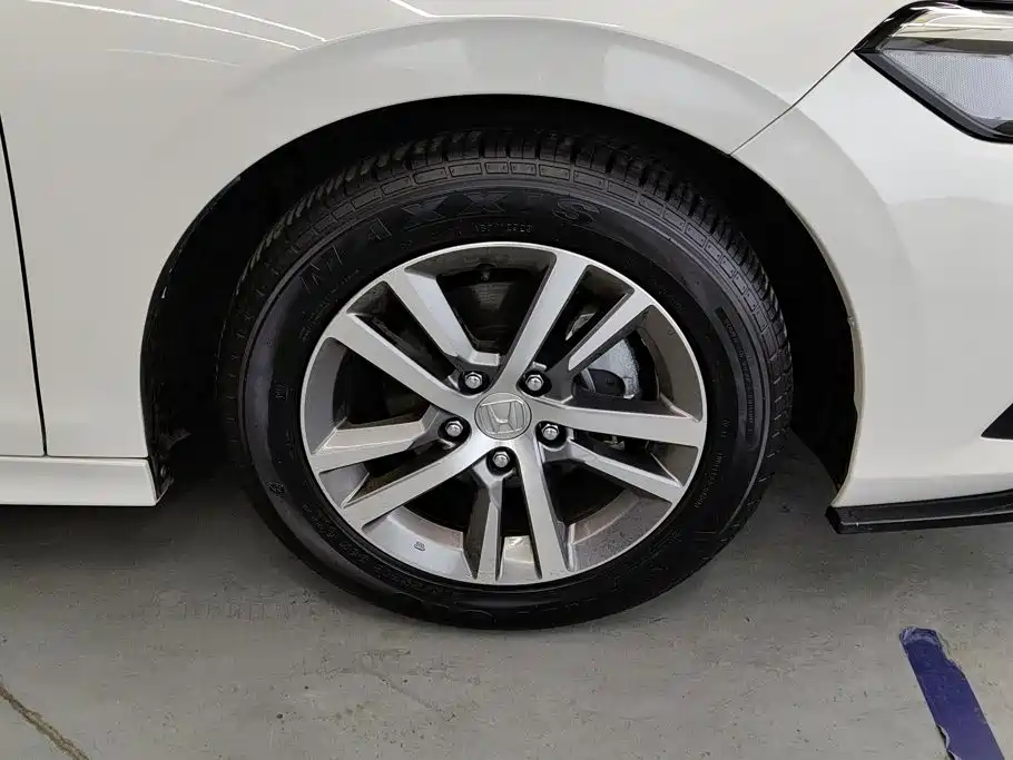 Honda Civic — миниатюра 5