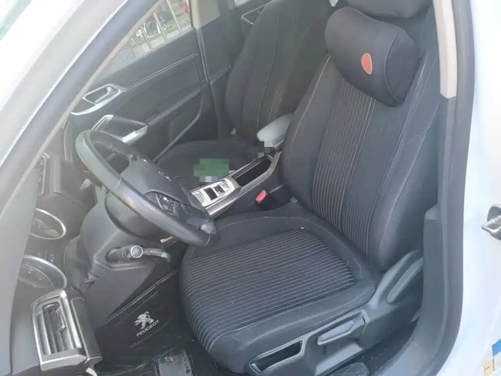 Peugeot 408 2016 1.6T AT Luxury