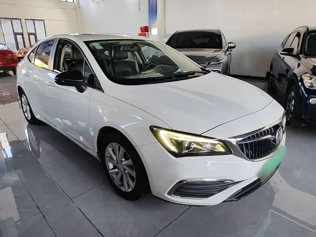 Buick Verano — миниатюра 4