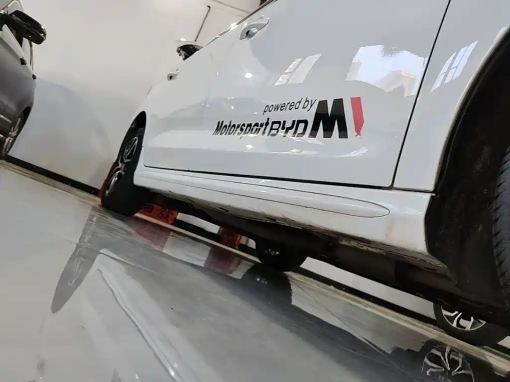 BYD MAX — миниатюра 21