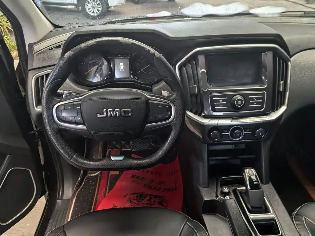 JMC Yuhu 7 — миниатюра 10