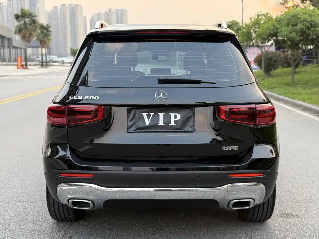 Mercedes-Benz GLB — миниатюра 4