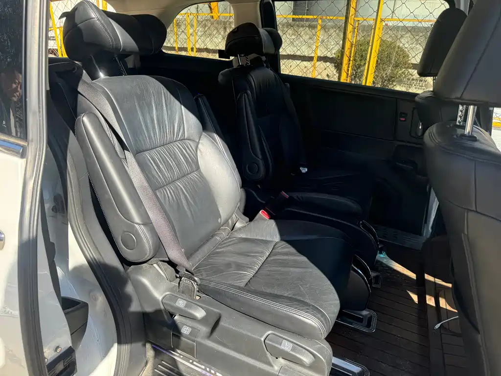 Honda Odyssey — миниатюра 9