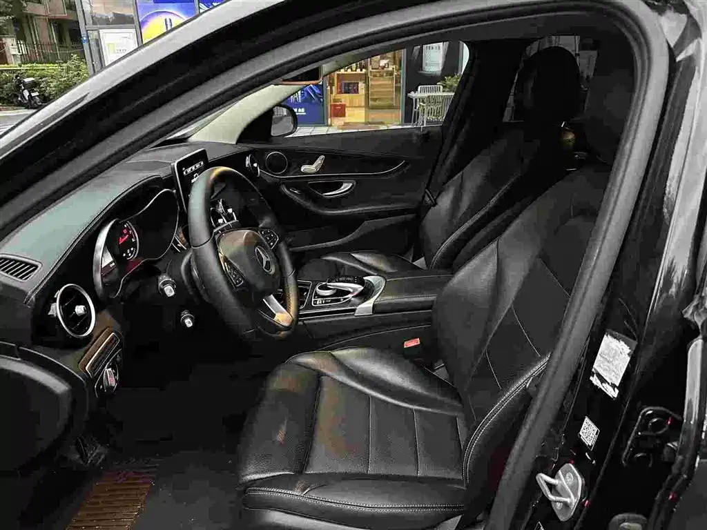 MERCEDES-BENZ C CLASS