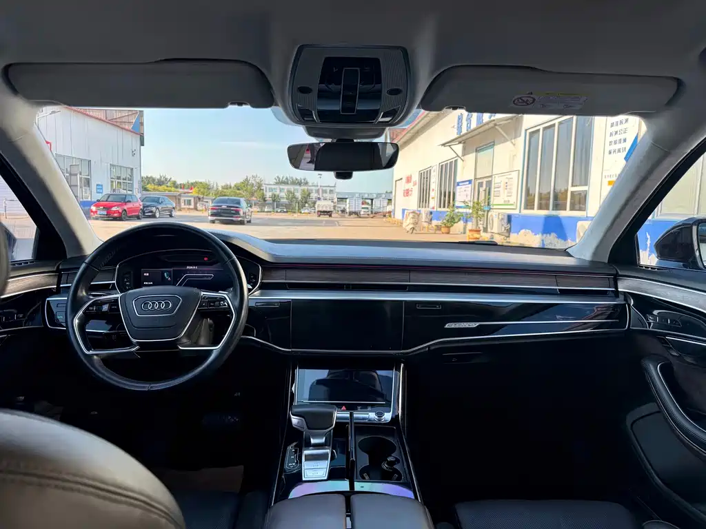 Audi A8 — миниатюра 8