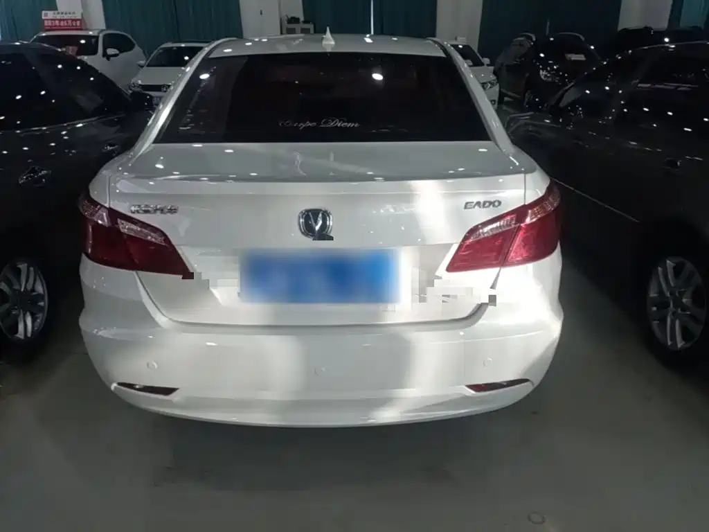 Changan Eado — миниатюра 6