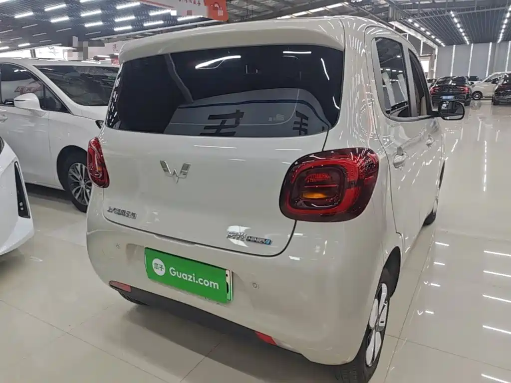Wuling MINIEV — миниатюра 7