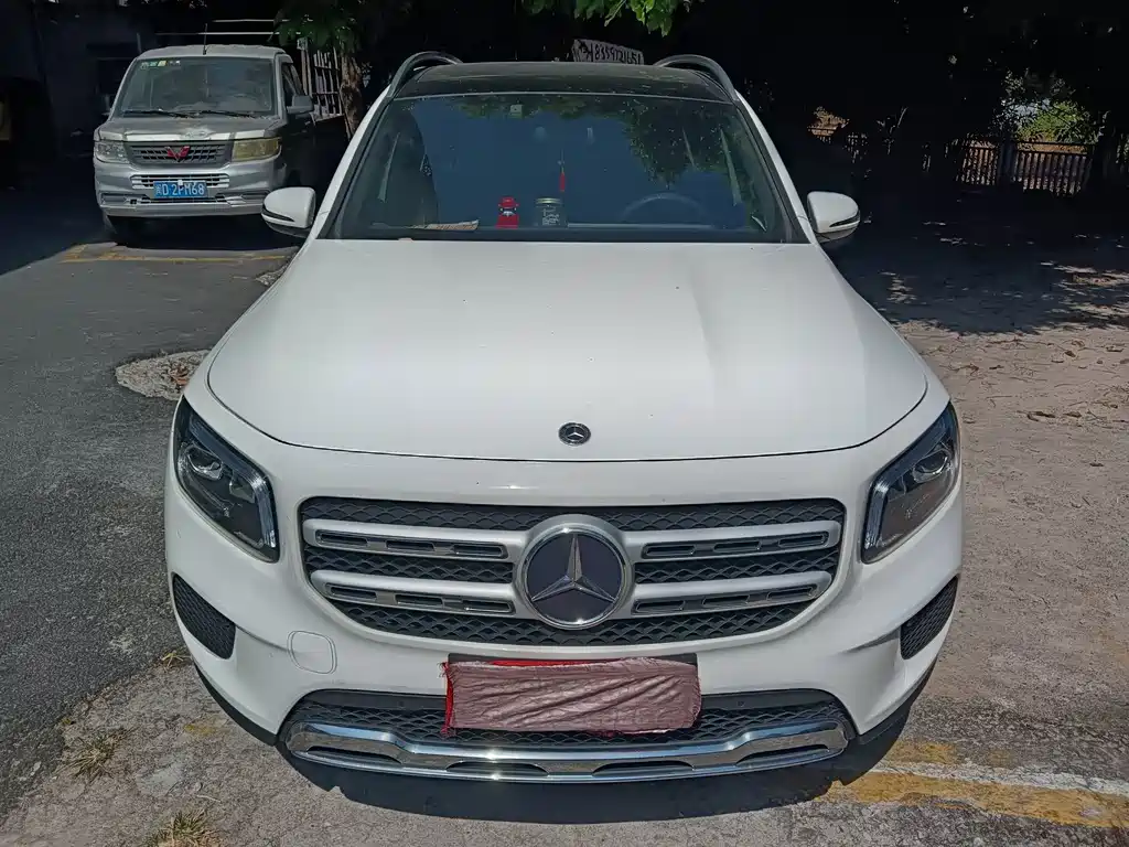 Mercedes-Benz GLB — миниатюра 4