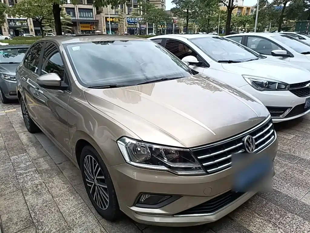 Volkswagen Jetta — миниатюра 4