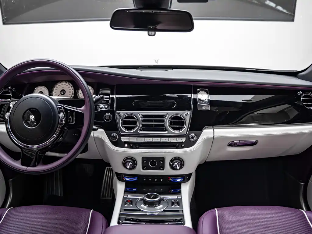 Rolls-Royce Wraith — миниатюра 8