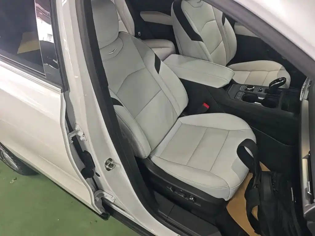 Cadillac XT4 — миниатюра 25