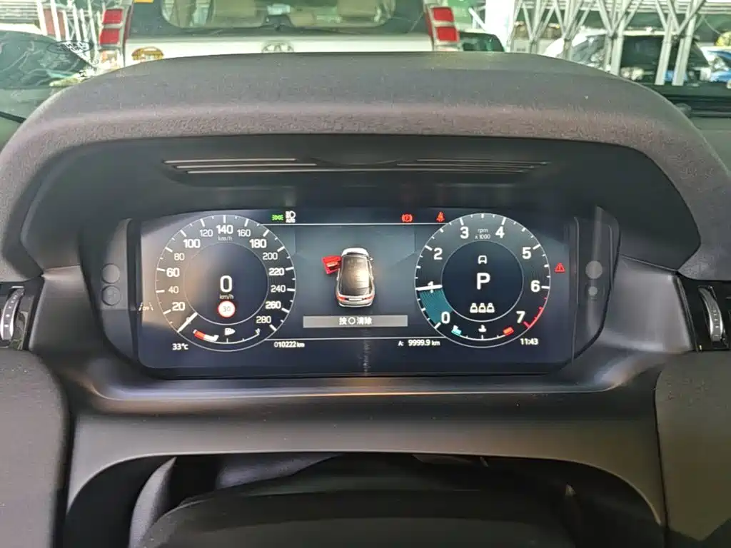 Land Rover Discovery Sport — миниатюра 12
