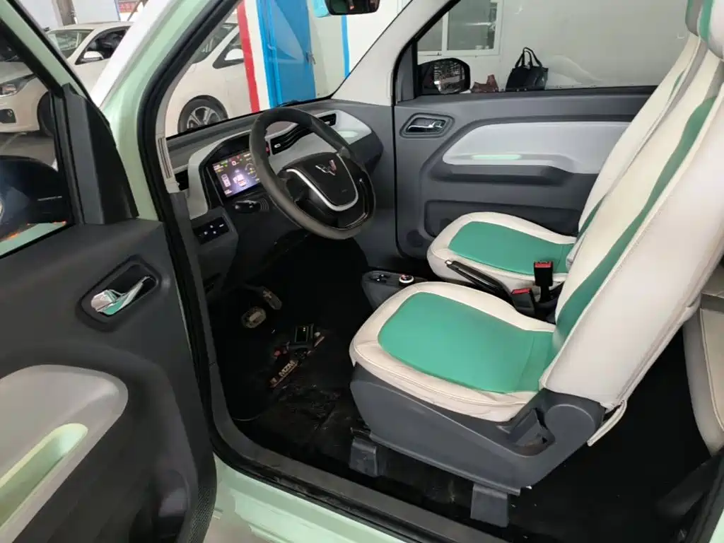 Wuling MINIEV — миниатюра 16
