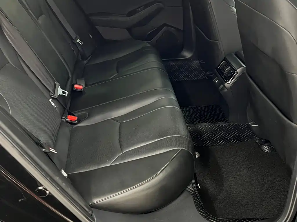Honda Accord — миниатюра 20