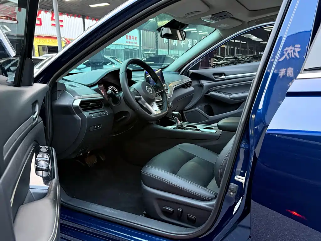 Nissan Teana — миниатюра 4