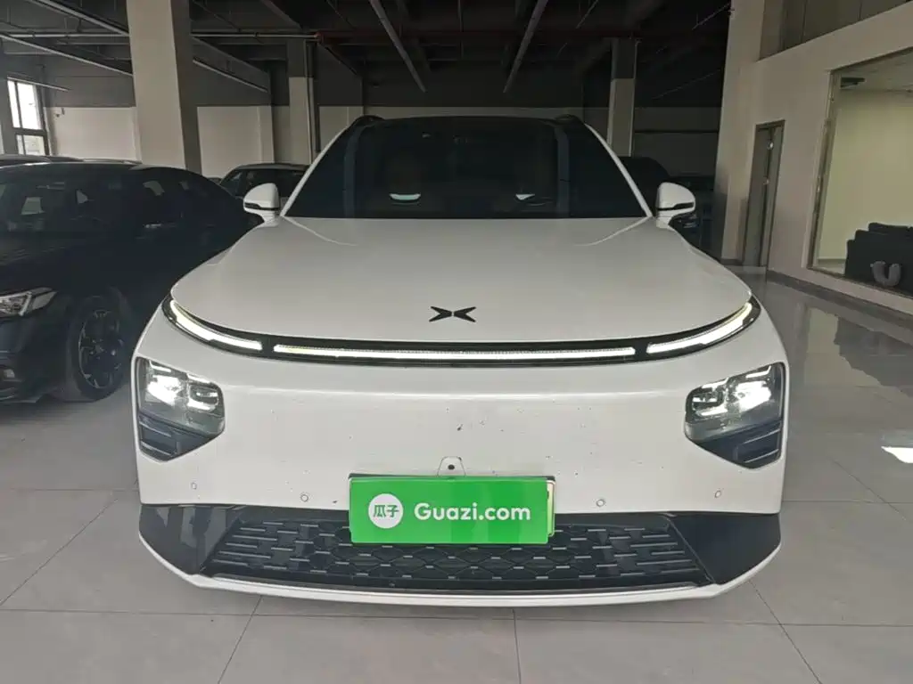 XPeng G9 — миниатюра 3