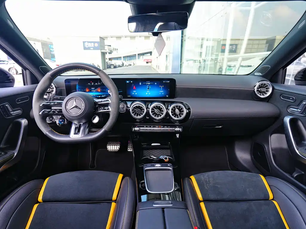Mercedes-Benz A-Class AMG (Import) — миниатюра 8