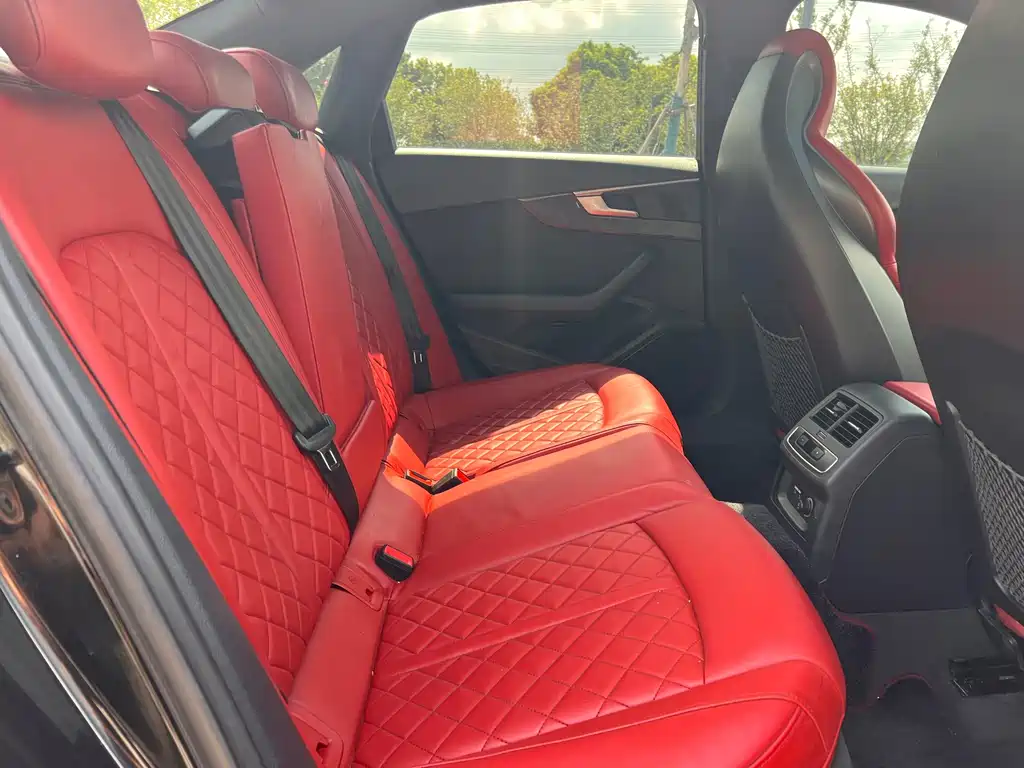 Audi S4 — миниатюра 4