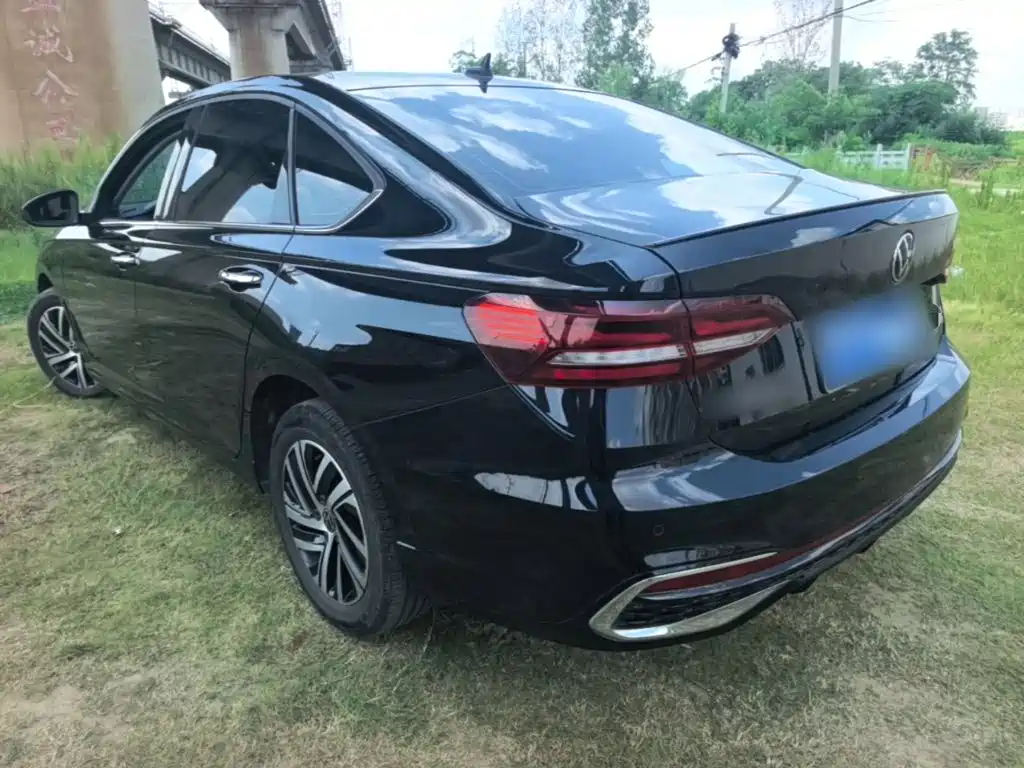 Volkswagen Lavida — миниатюра 5