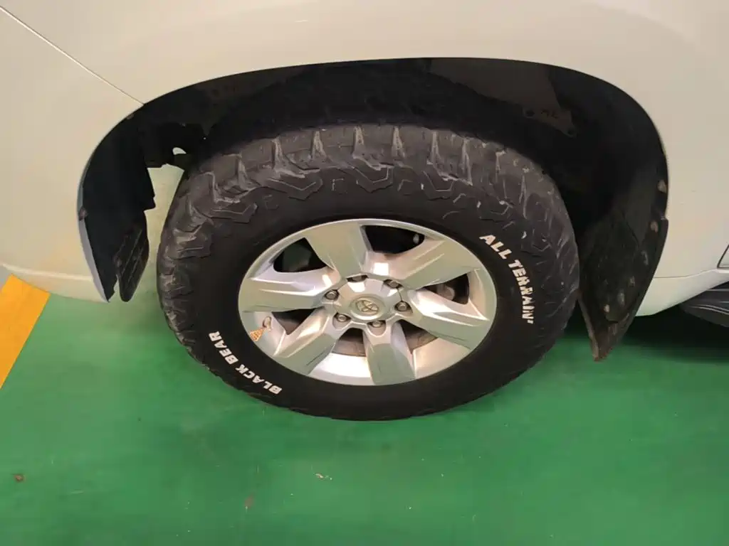 Toyota Prado — миниатюра 23