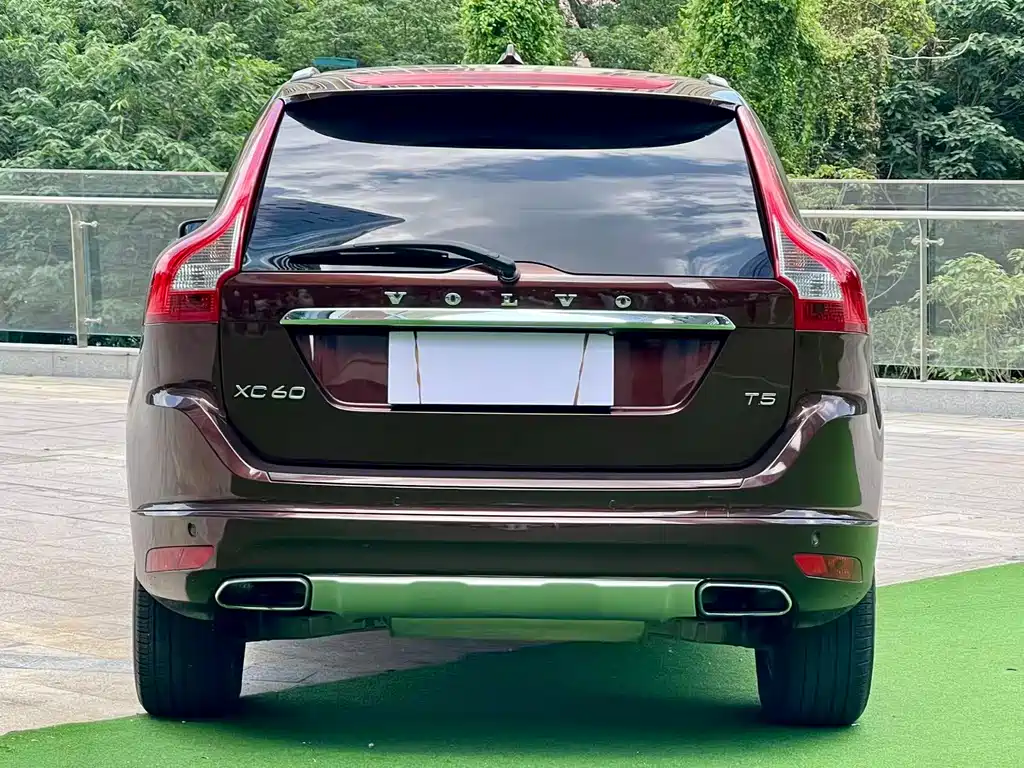 Volvo XC60 (Import) — миниатюра 3