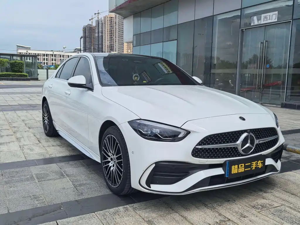 Mercedes-Benz C-Class — миниатюра 3