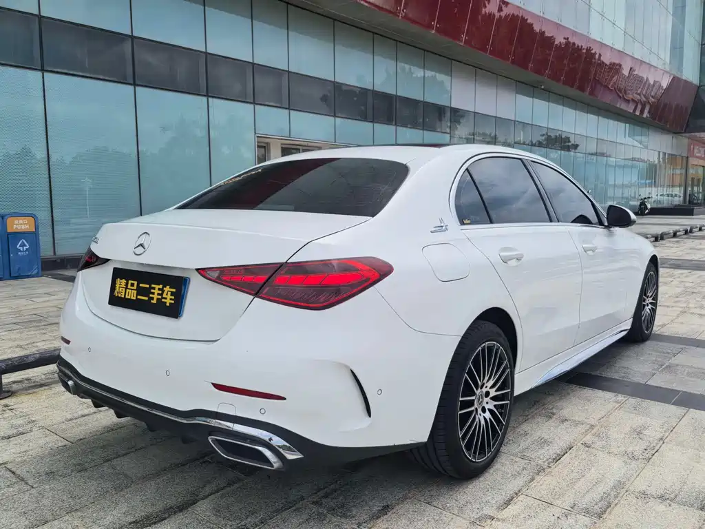 Mercedes-Benz C-Class — миниатюра 19