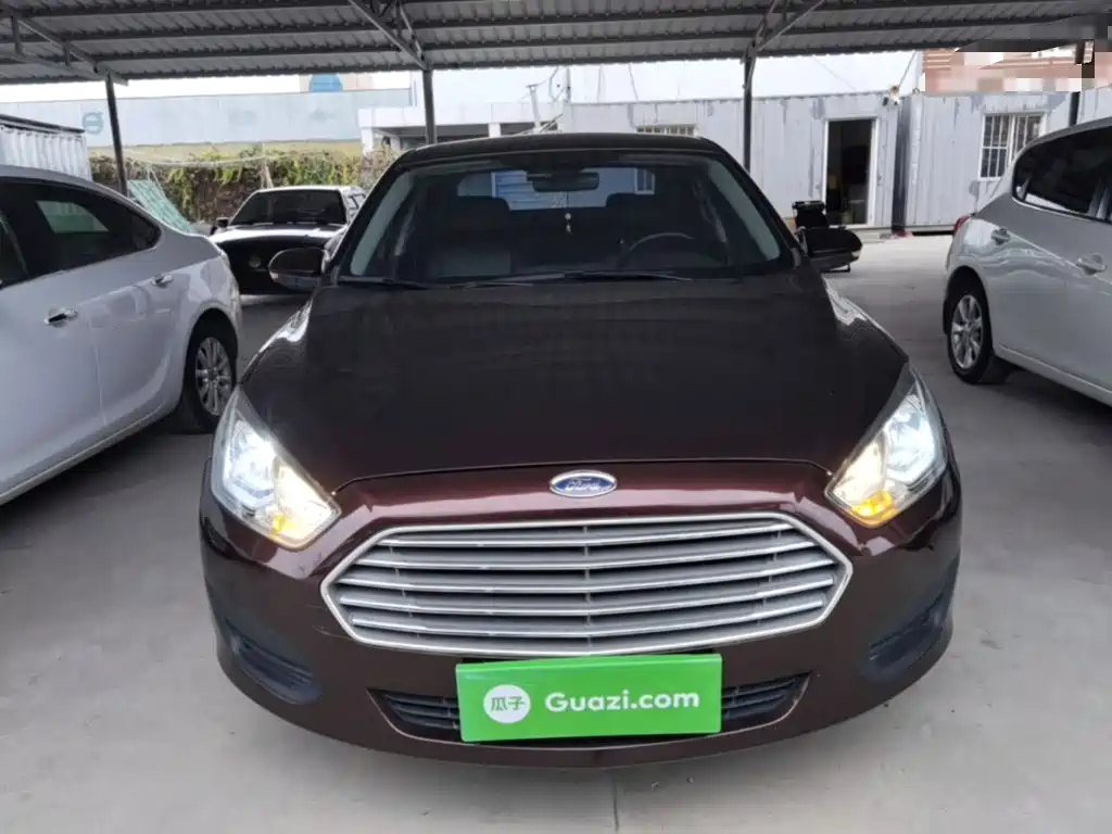Ford Escort — миниатюра 3