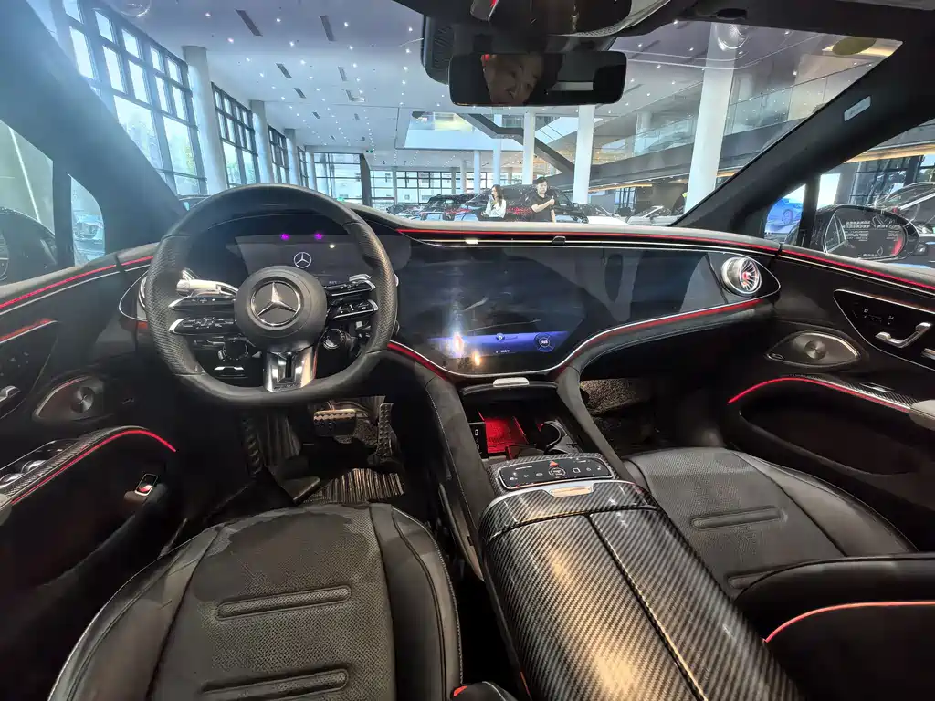 Mercedes-Benz EQS AMG — миниатюра 5