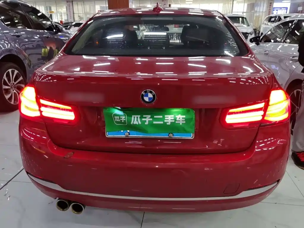 BMW 3 Series — миниатюра 6