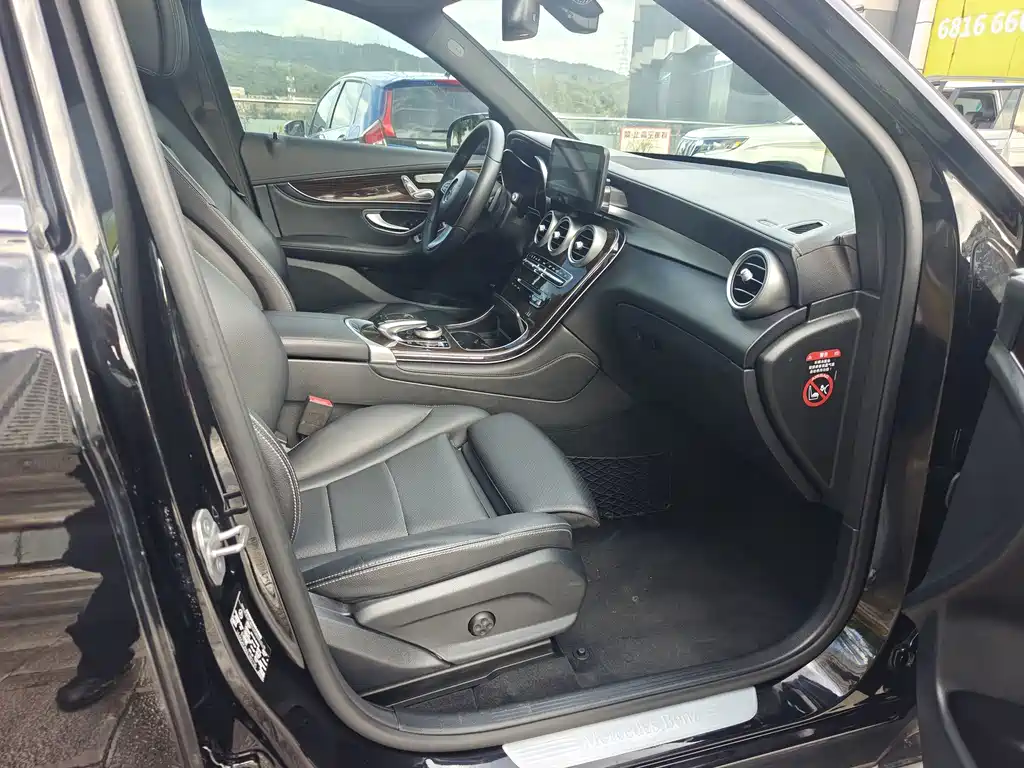 Mercedes-Benz GLC — миниатюра 9